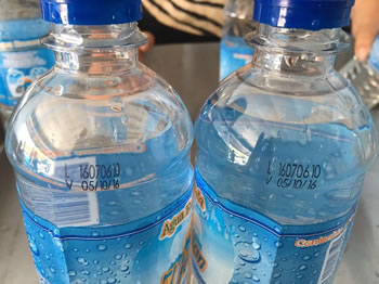 Impresión, marcaje y codificación en botellas de PET Impresión, marcaje y codificación en botellas de PET